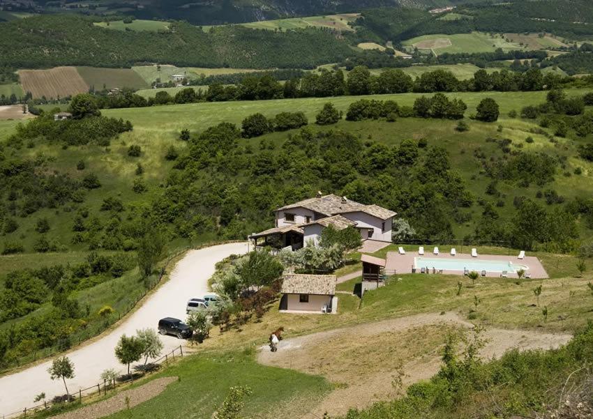 Agriturismo Valle Tezze Cascia Eksteriør bilde