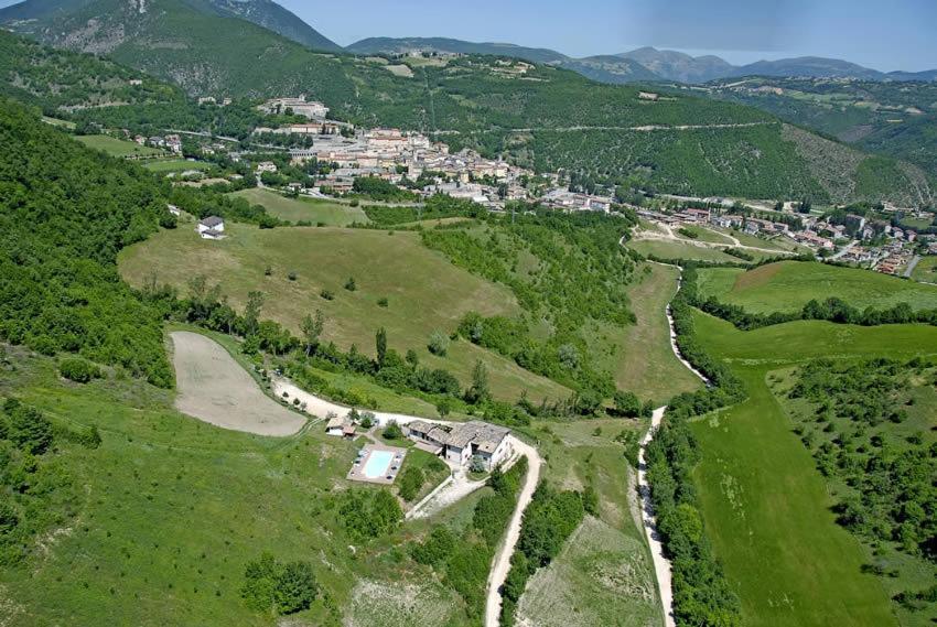Agriturismo Valle Tezze Cascia Eksteriør bilde