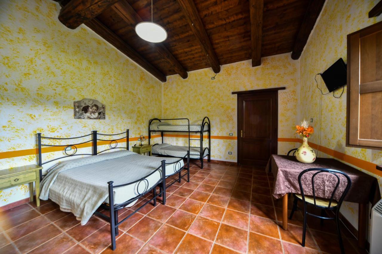 Agriturismo Valle Tezze Cascia Eksteriør bilde